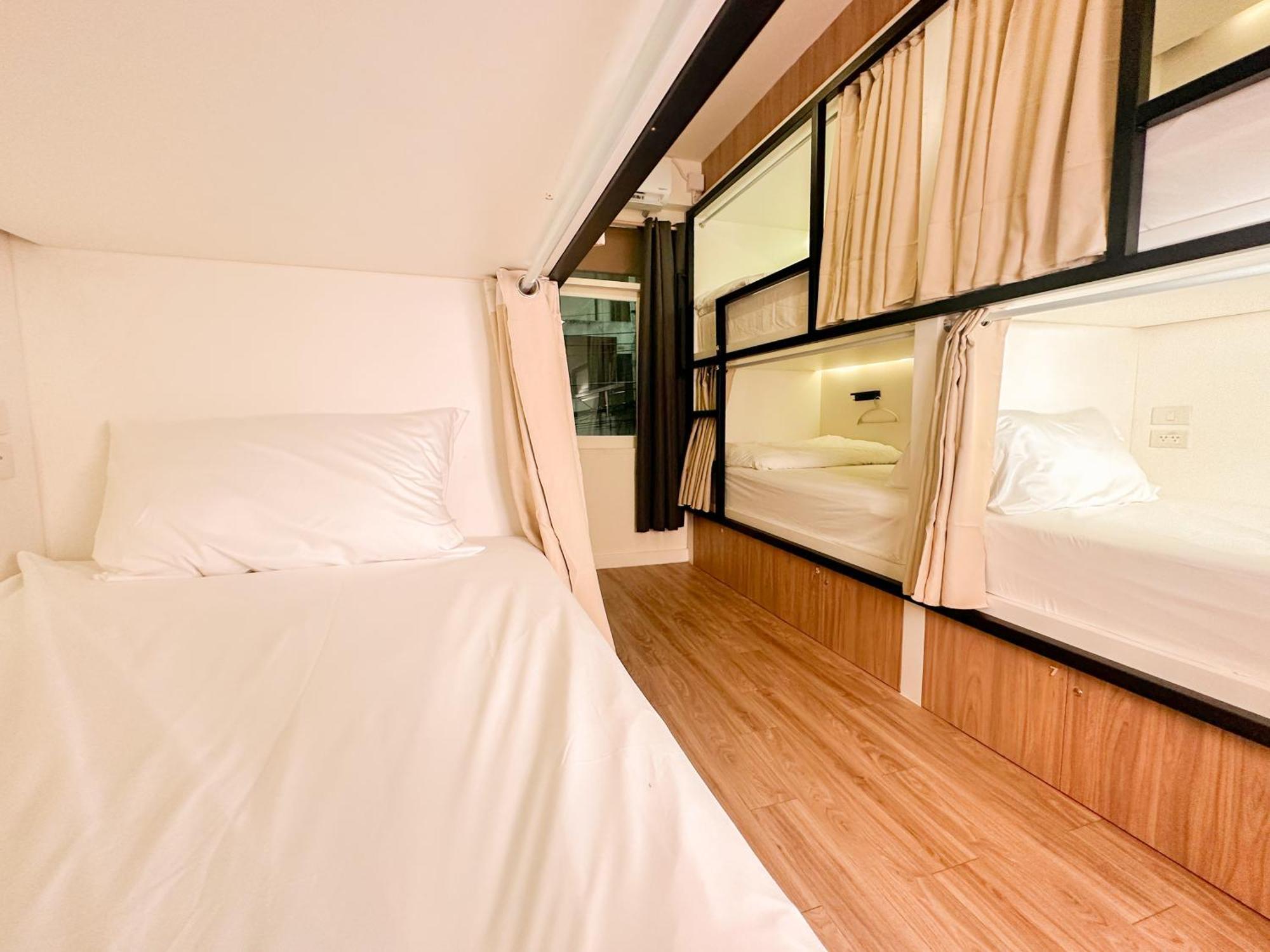 Bangkok Neighborhood Hostel ภายนอก รูปภาพ